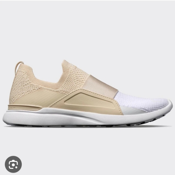 APL TechLoom Breeze Sneakers - Picture 2 of 16